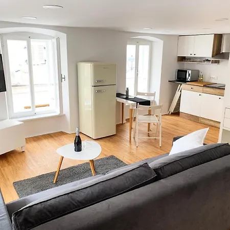 Aparthouse Porto Apartman